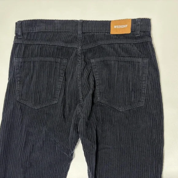 Weekday Vacant Cropped Cord Trouser Men’s 32 Swedish Modern Scandi Streetwear - Picture 9 of 14